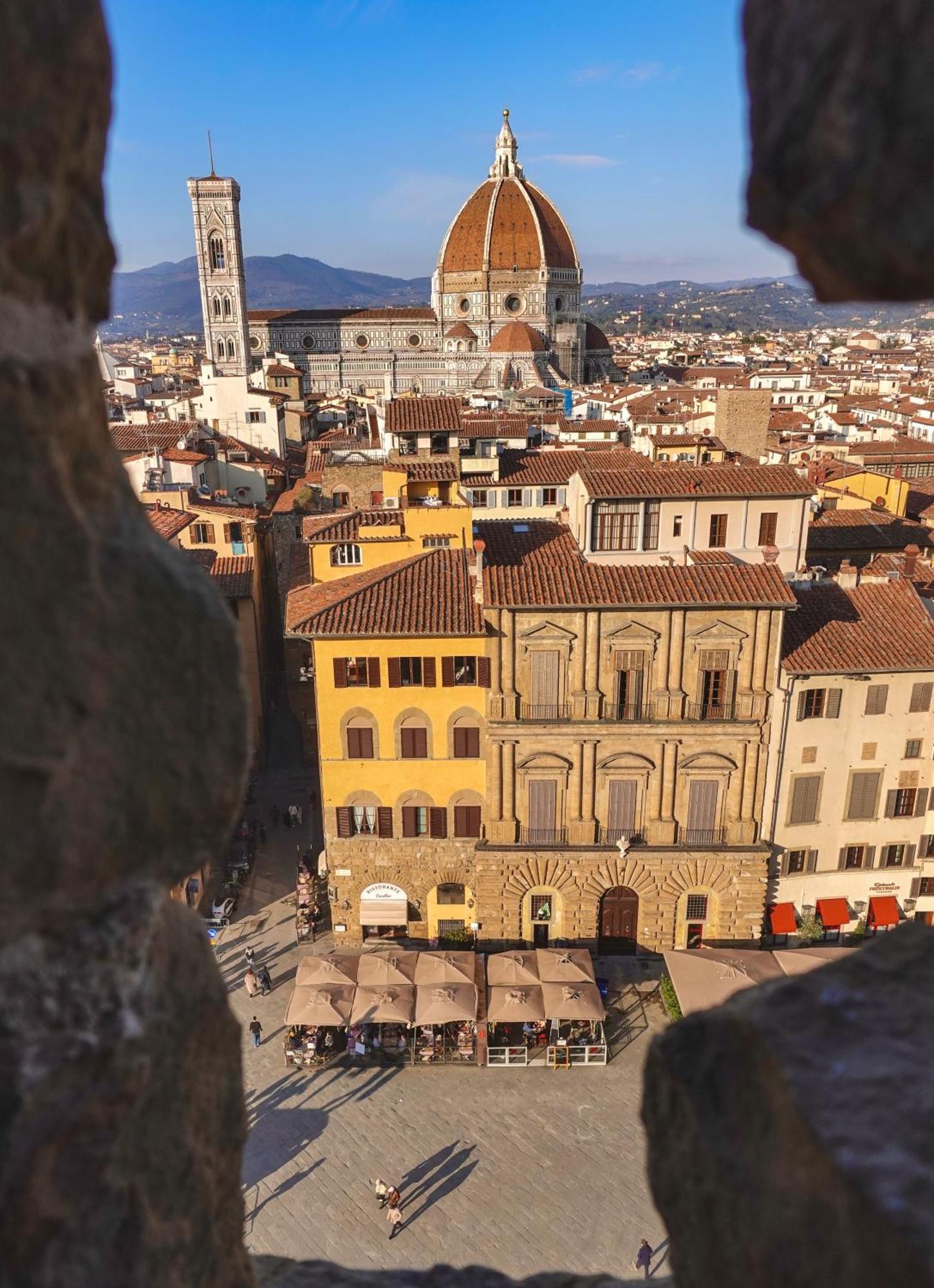 Ponte Vecchio View Luxury Apartment Florence Exterior photo